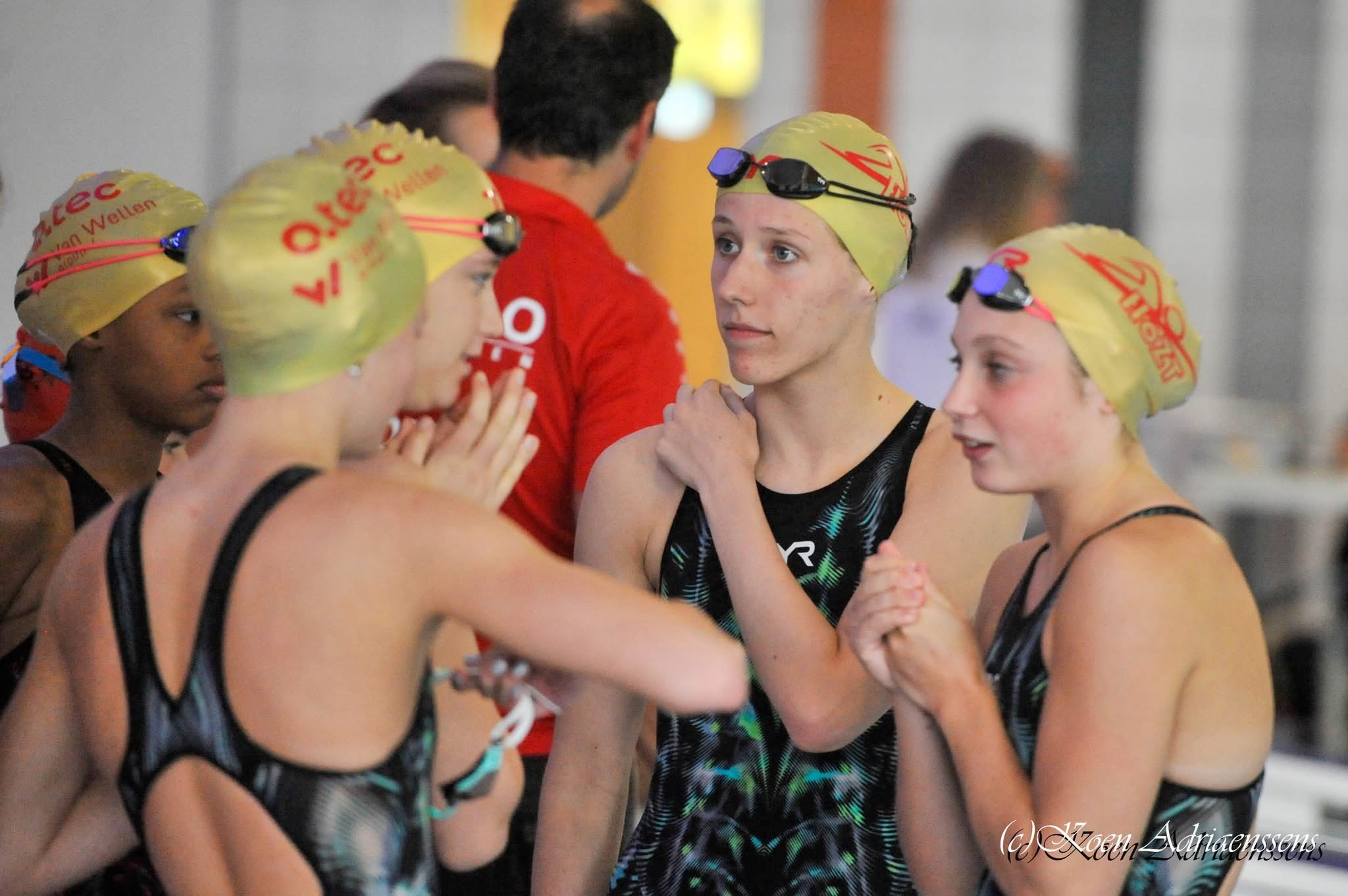 HoZT zwemmers in actie